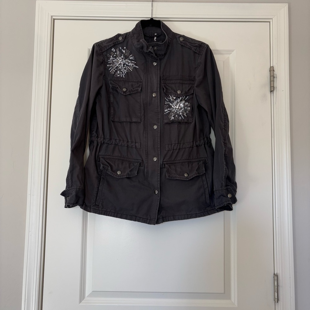 GAP Women’s Gray with Beaded Details Utility Jacket - Picture 3 of 8